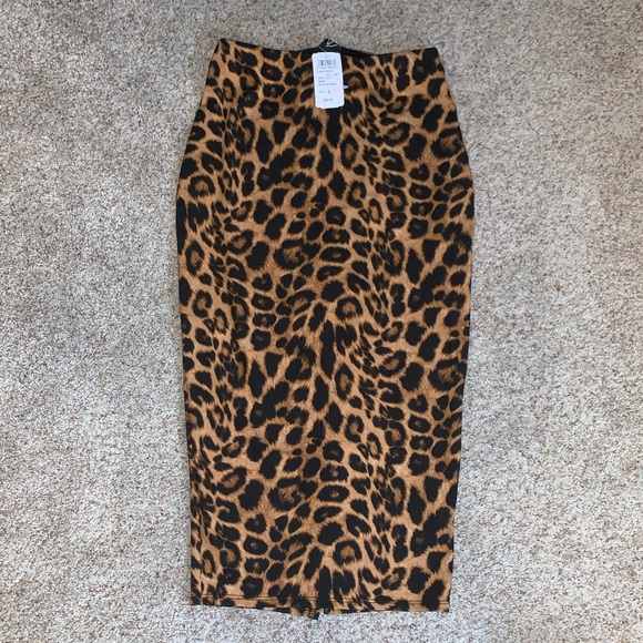 Windsor Dresses & Skirts - Animal print skirt